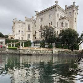 Trieste: Miramare Castle Family Tour with Max the Cat