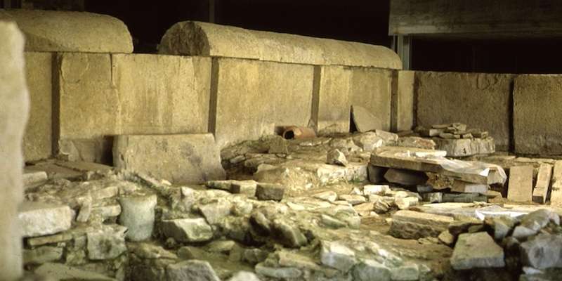 Antiquarium e Sepolcreto di Via Donota