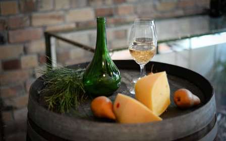 Sip & Step: A Flavorful Walk Through Koper's History