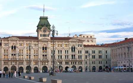 Trieste: Private Guided Walking Tour of the Historic Center