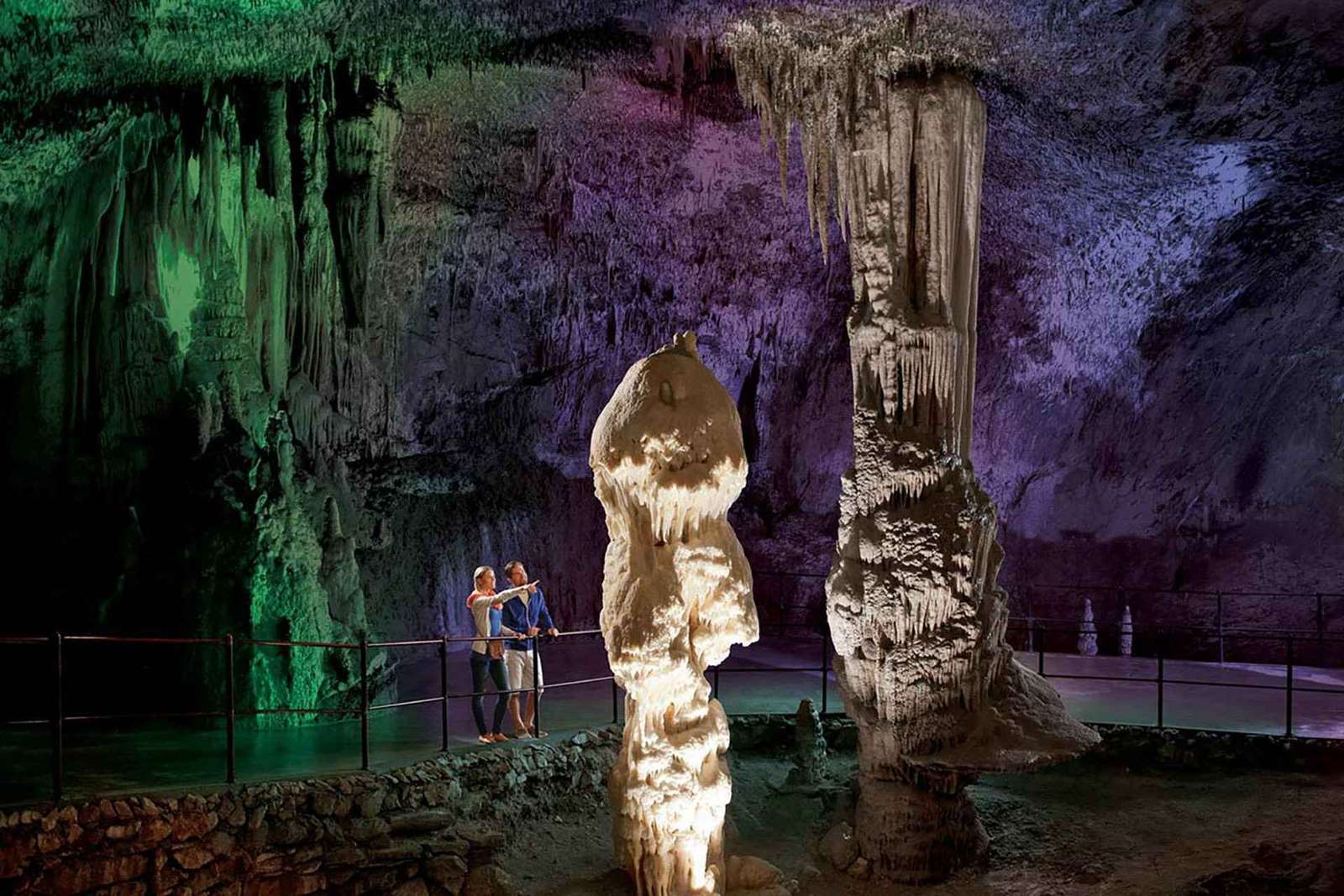 Depuis Trieste : Grotte de Postojna et château de Predjama