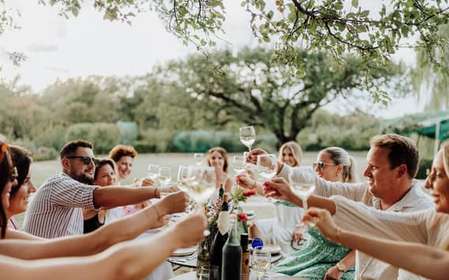 Buje: Istrian family farm with walking tour, food and wine