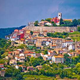 Trieste: Excursão "Sabores da Ístria" a Hum, Grožnjan e Motovun