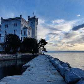 Trieste: Castelo de Miramare e ingresso para o museu com Pemcards