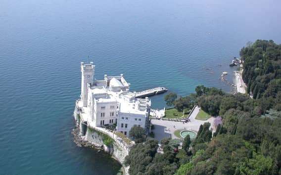 Trieste Panoramic City and Miramare Castle Tour