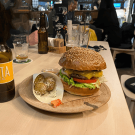 Pirano: e-bike&burger in Istria