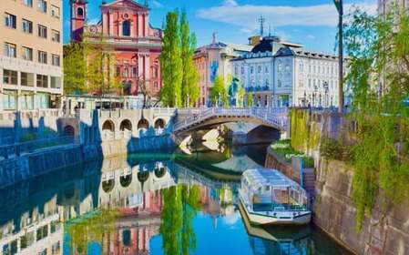 Ljubljana and Bled Lake: Full–Day Bus Tour from Trieste